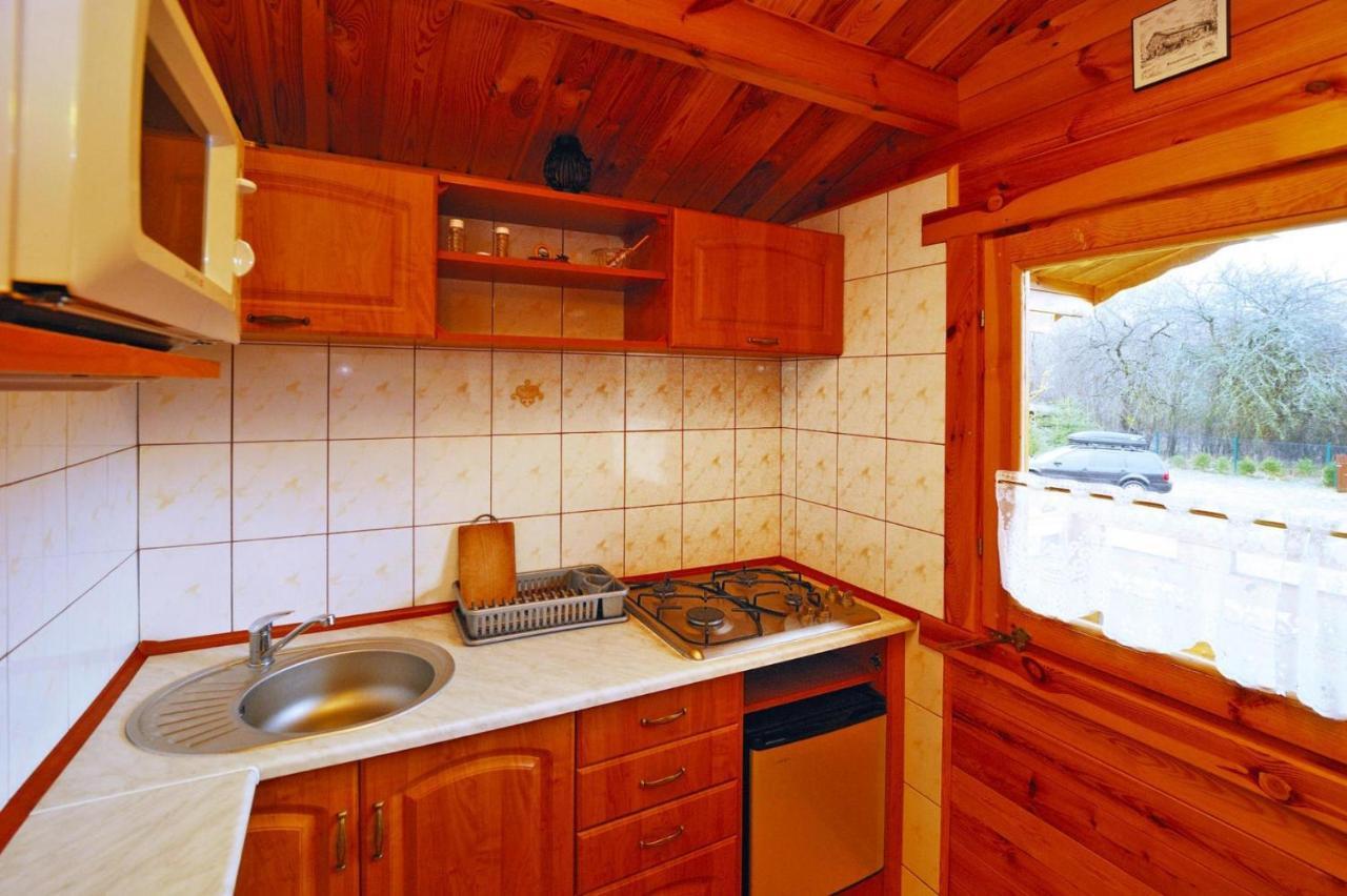 Holiday Home Close To The Lake Shore, Dabrowica Dabrowica  Exteriér fotografie