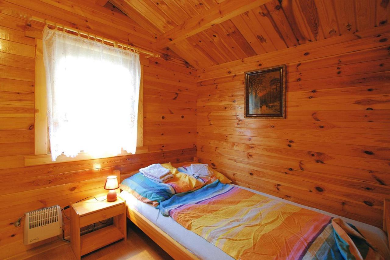 Holiday Home Close To The Lake Shore, Dabrowica Dabrowica  Exteriér fotografie